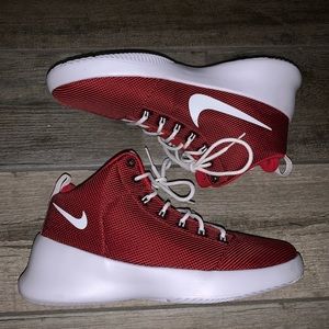 Nike Hyperfr3sh Red and white sneakers